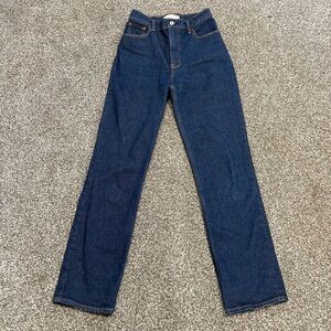 Abercrombie Ultra High Rise 90s Straight Jean